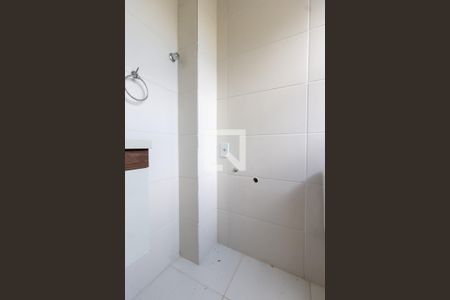 Banheiro de kitnet/studio para alugar com 1 quarto, 35m² em Centro, Rio de Janeiro