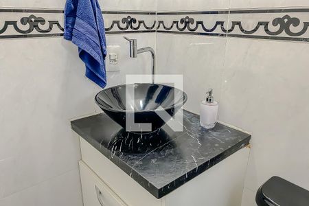 Apartamento para alugar com 48m², 2 quartos e 1 vaga Apartamento para alugar com 48m², 2 quartos e 1 vagaDetalhe Banheiro