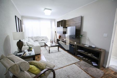 Sala de casa à venda com 3 quartos, 235m² em Parque Maria Domitila, São Paulo