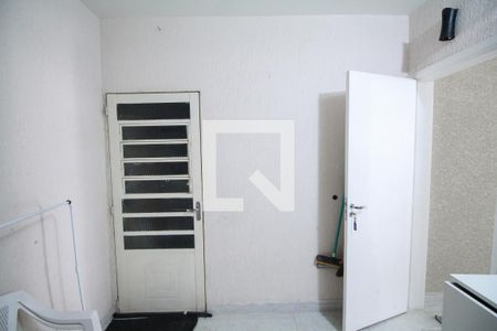 Casa à venda com 235m², 3 quartos e 2 vagasQuarto de Serviço