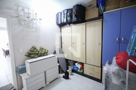 Casa à venda com 235m², 3 quartos e 2 vagasQuarto de Serviço