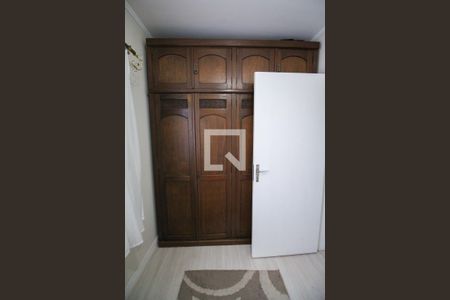 Casa à venda com 235m², 3 quartos e 2 vagasQuarto 2