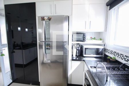 Casa à venda com 235m², 3 quartos e 2 vagasCozinha