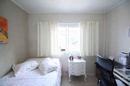 Casa à venda com 235m², 3 quartos e 2 vagasQuarto 1