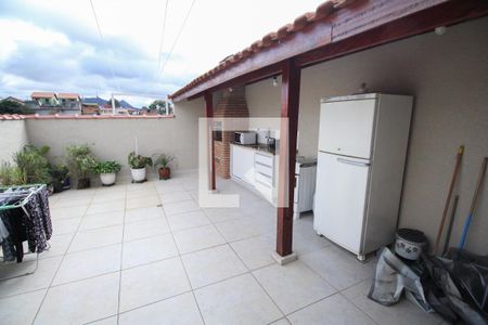 Casa à venda com 235m², 3 quartos e 2 vagasArea de serviço