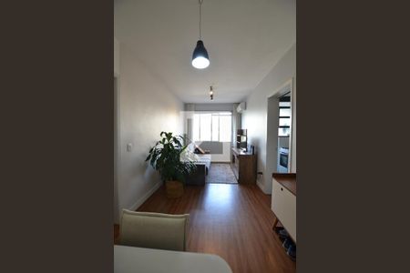 Sala de apartamento para alugar com 2 quartos, 58m² em Menino Deus, Porto Alegre