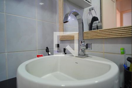 Apartamento à venda com 66m², 2 quartos e sem vagaBanheiro