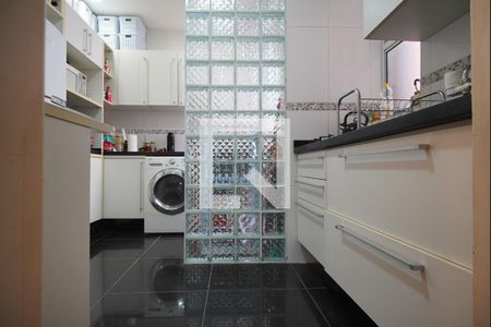 Apartamento à venda com 66m², 2 quartos e sem vagaCozinha 