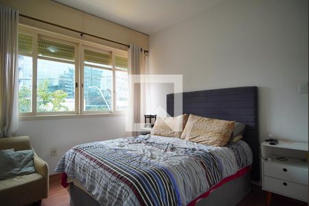 Quarto 1 de apartamento à venda com 2 quartos, 66m² em Auxiliadora, Porto Alegre