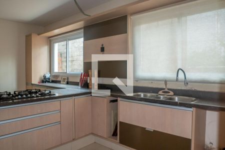 Casa de condomínio à venda com 614m², 5 quartos e 3 vagas Casa de condomínio à venda com 614m², 5 quartos e 3 vagasCozinha