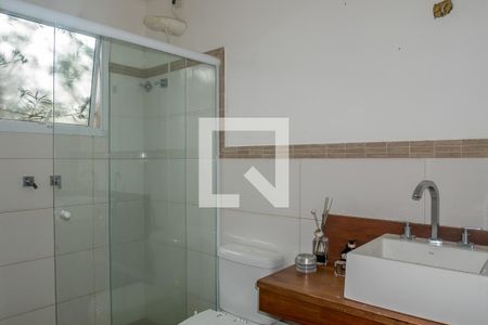 Casa de condomínio à venda com 614m², 5 quartos e 3 vagas Casa de condomínio à venda com 614m², 5 quartos e 3 vagasSuíte 2