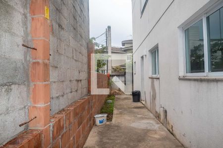 Casa de condomínio à venda com 614m², 5 quartos e 3 vagas Casa de condomínio à venda com 614m², 5 quartos e 3 vagasÁrea Externa