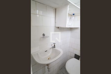 Apartamento para alugar com 60m², 2 quartos e 1 vaga Apartamento para alugar com 60m², 2 quartos e 1 vagaBanheiro de Serviço