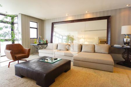 Sala de apartamento para alugar com 3 quartos, 140m² em Barra da Tijuca, Rio de Janeiro