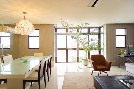 Sala de apartamento para alugar com 3 quartos, 140m² em Barra da Tijuca, Rio de Janeiro