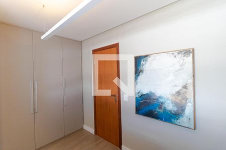 Casa de condomínio à venda com 184m², 3 quartos e 4 vagas Casa de condomínio à venda com 184m², 3 quartos e 4 vagasSuite 01