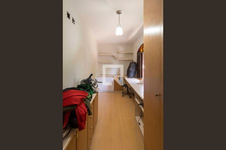 Casa à venda com 210m², 3 quartos e 4 vagasQuarto 2