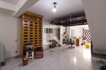 Casa à venda com 210m², 3 quartos e 4 vagasGaragem