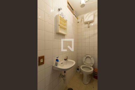 Casa à venda com 210m², 3 quartos e 4 vagasBanheiro Garagem