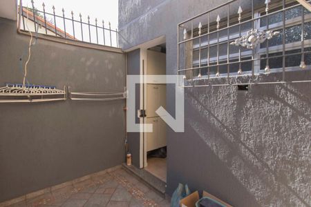 Casa à venda com 210m², 3 quartos e 4 vagasv
