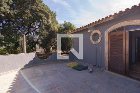 Casa à venda com 210m², 3 quartos e 4 vagasVaranda suíte