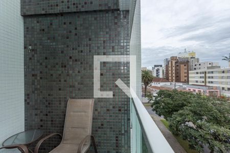 Varanda gourmet de apartamento para alugar com 3 quartos, 114m² em Ahú, Curitiba