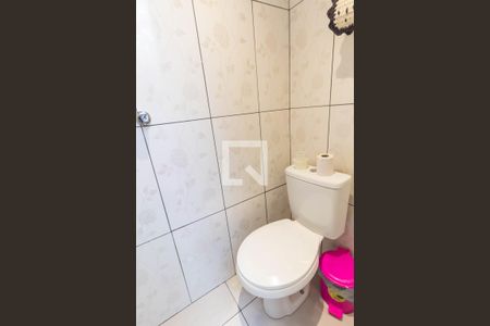 Casa de condomínio à venda com 60m², 2 quartos e 1 vagaBanheiro de serviço