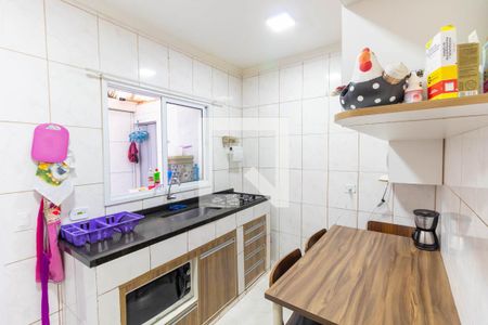 Casa de condomínio à venda com 60m², 2 quartos e 1 vagaCozinha