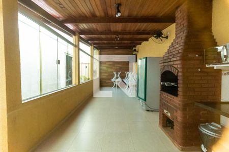 Casa de condomínio à venda com 60m², 2 quartos e 1 vagaÁrea comum - Churrasqueira