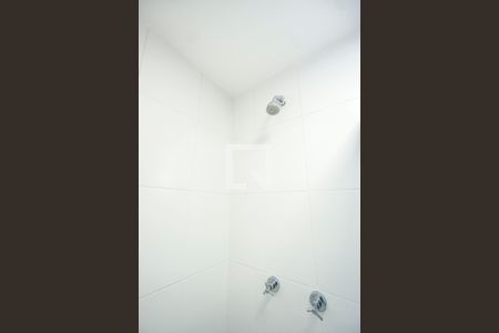 Apartamento à venda com 65m², 1 quarto e 1 vagaChuveiro