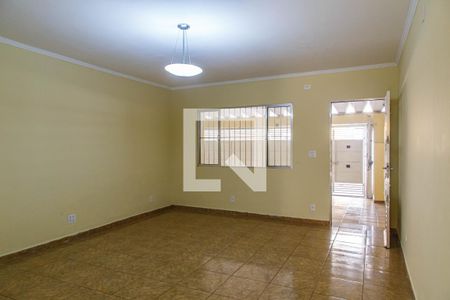 Sala de casa para alugar com 2 quartos, 200m² em Quinta da Paineira, São Paulo