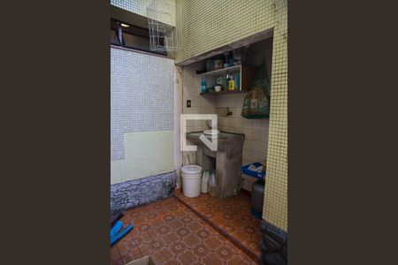 Casa à venda com 240m², 5 quartos e 4 vagasÁrea de Serviço