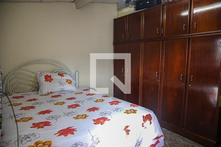 Casa à venda com 240m², 5 quartos e 4 vagasQuarto 4