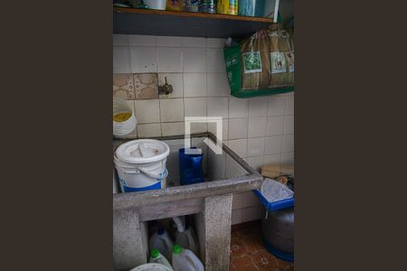 Casa à venda com 240m², 5 quartos e 4 vagasÁrea de Serviço