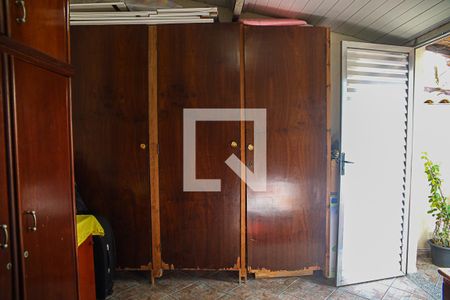 Casa à venda com 240m², 5 quartos e 4 vagasQuarto 4