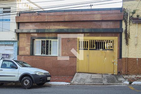 Casa à venda com 240m², 5 quartos e 4 vagasFachada