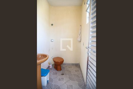 Casa à venda com 240m², 5 quartos e 4 vagasÁrea Externa