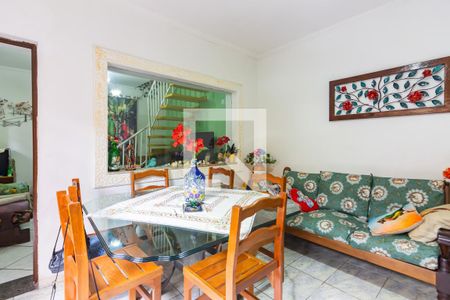 Sala de Estar de casa à venda com 4 quartos, 373m² em Km 18, Osasco