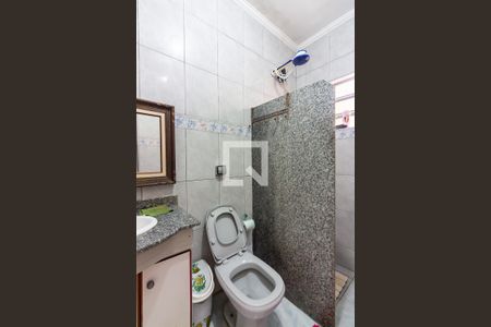 Casa à venda com 373m², 4 quartos e 3 vagasBanheiro 1