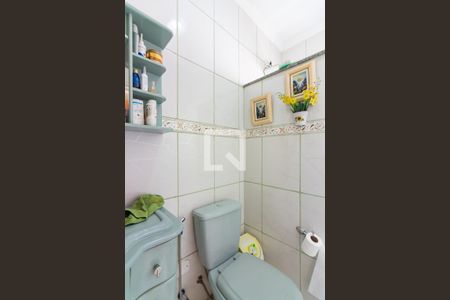 Casa à venda com 373m², 4 quartos e 3 vagasBanheiro 2