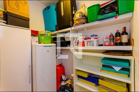 Apartamento à venda com 237m², 4 quartos e 2 vagasQuarto de Serviço