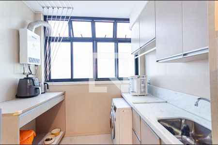 Apartamento à venda com 237m², 4 quartos e 2 vagasÁrea de Serviço 