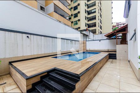 Apartamento à venda com 237m², 4 quartos e 2 vagasÁrea comum - Piscina