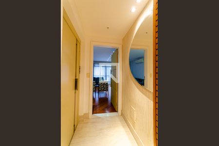 Apartamento à venda com 237m², 4 quartos e 2 vagasHall de Entrada