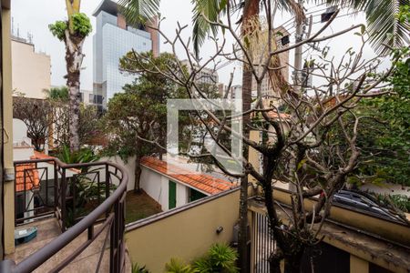 Casa à venda com 4 quartos, 365m² em Jardim Europa, São Paulo