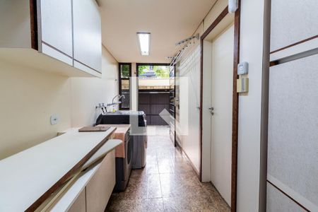 Cozinha de casa à venda com 4 quartos, 365m² em Jardim Europa, São Paulo