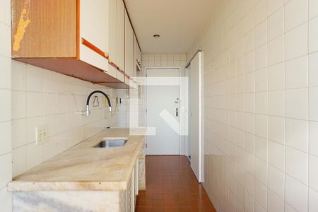 Apartamento à venda com 77m², 3 quartos e 1 vagaCozinha e Área de Serviço