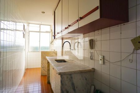 Apartamento à venda com 77m², 3 quartos e 1 vagaCozinha e Área de Serviço