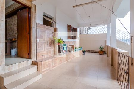 Casa à venda com 400m², 3 quartos e 2 vagasÁrea de Serviço