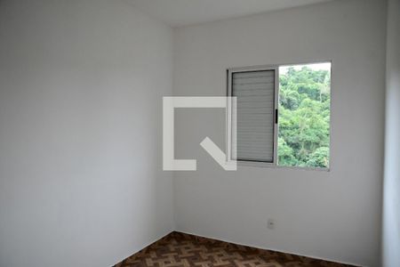 Quarto 1  de apartamento para alugar com 2 quartos, 45m² em Jardim Petrópolis, Cotia